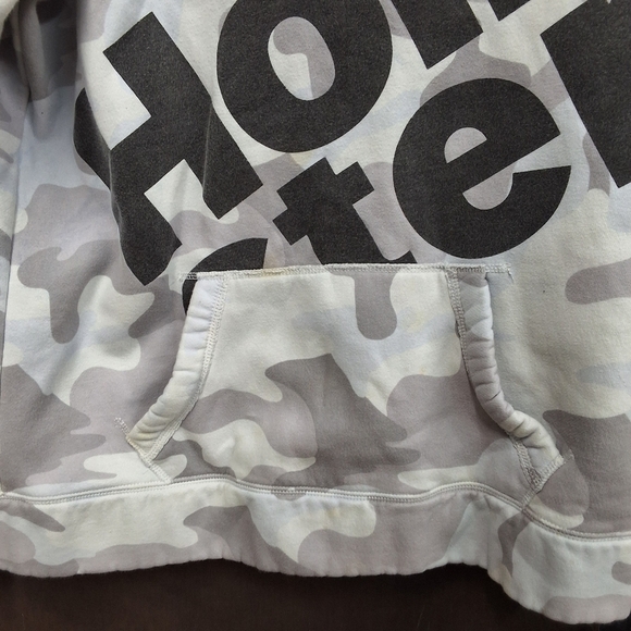 Hollister Beige Hoodie*has flaws* (see pics) price reduced for flaws - Picture 7 of 11